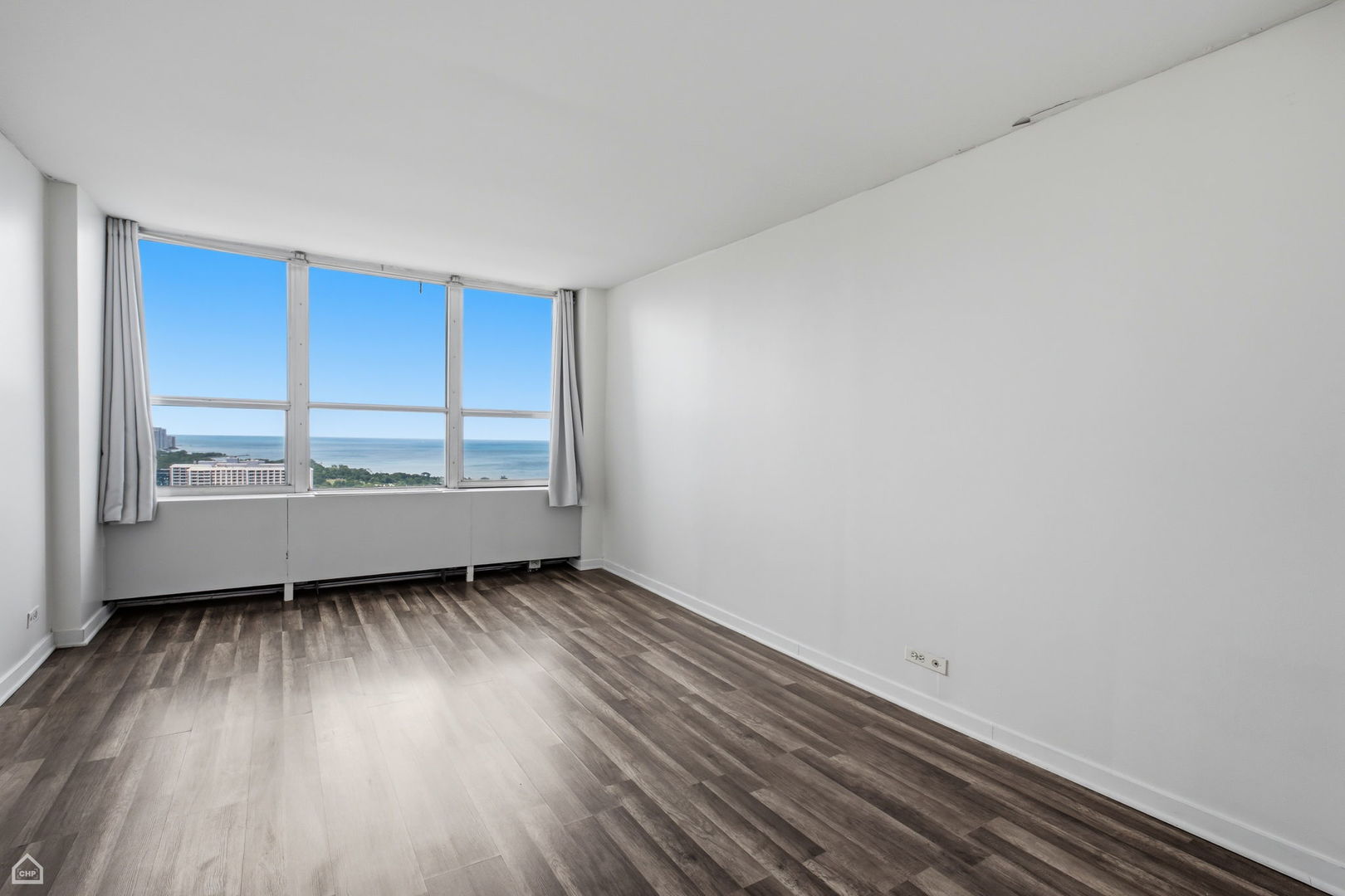 655 West Irving Park Road, Unit 4008 Chicago, IL 60613 - Photo 7 of 11