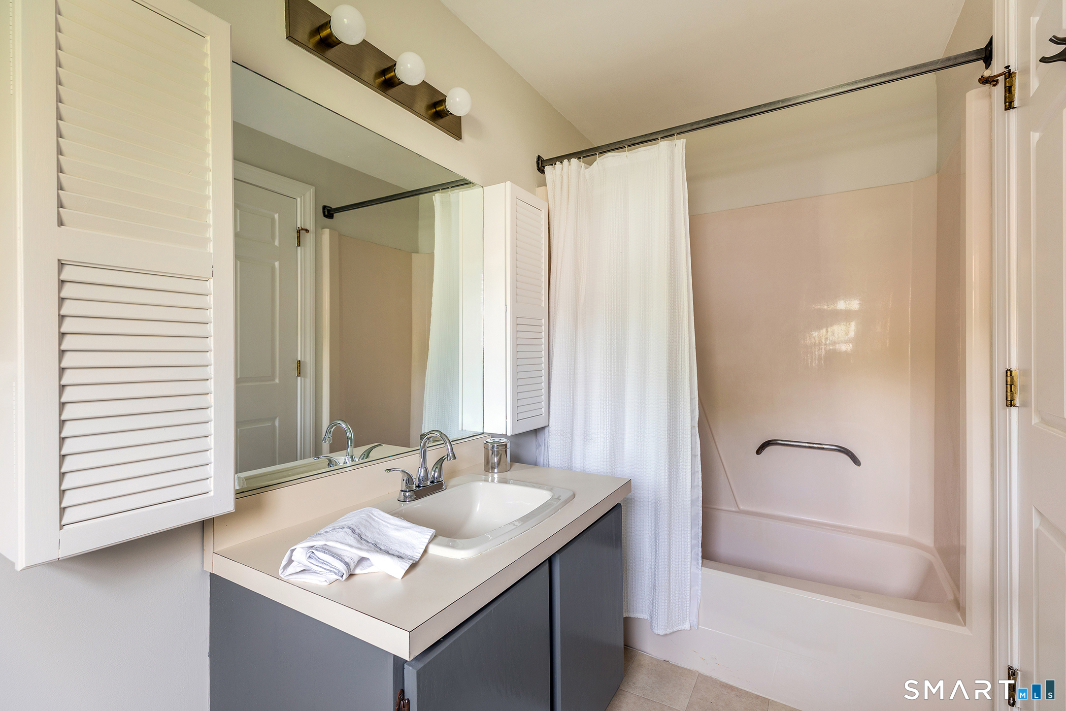 87 Canaan Road, Unit 2F Salisbury, CT 06068 - Photo 21 of 29