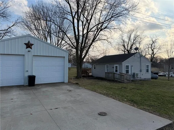 $99,500 | 414 Birch Street, Blythedale, MO 64426