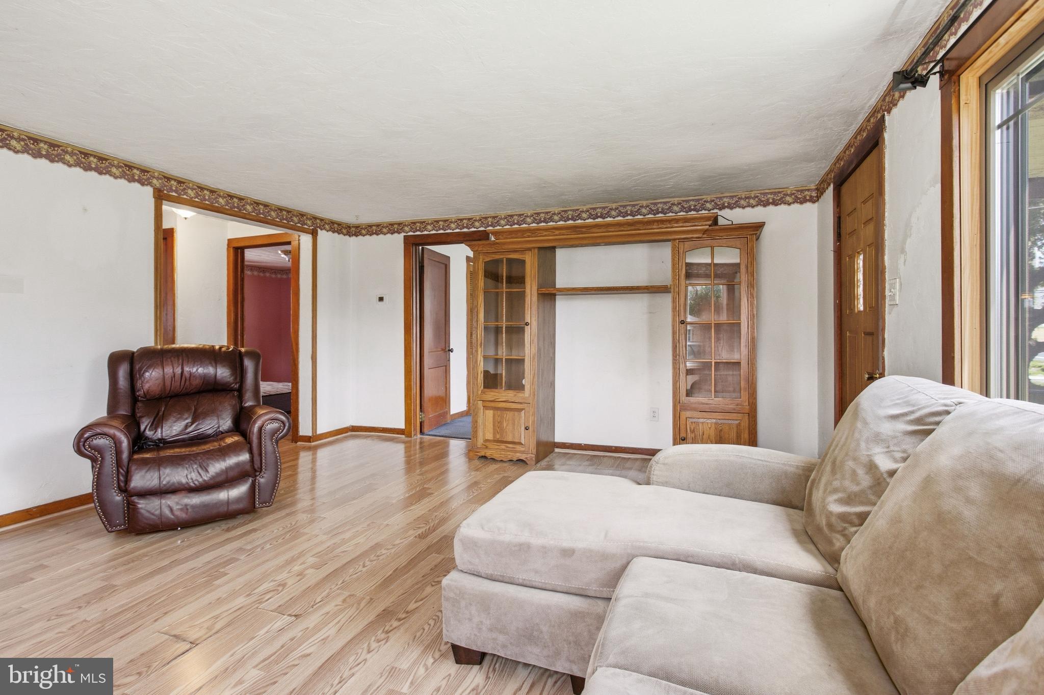 1360 Biglerville Road Gettysburg, PA 17325 - Photo 6 of 25 Gallery Image 6