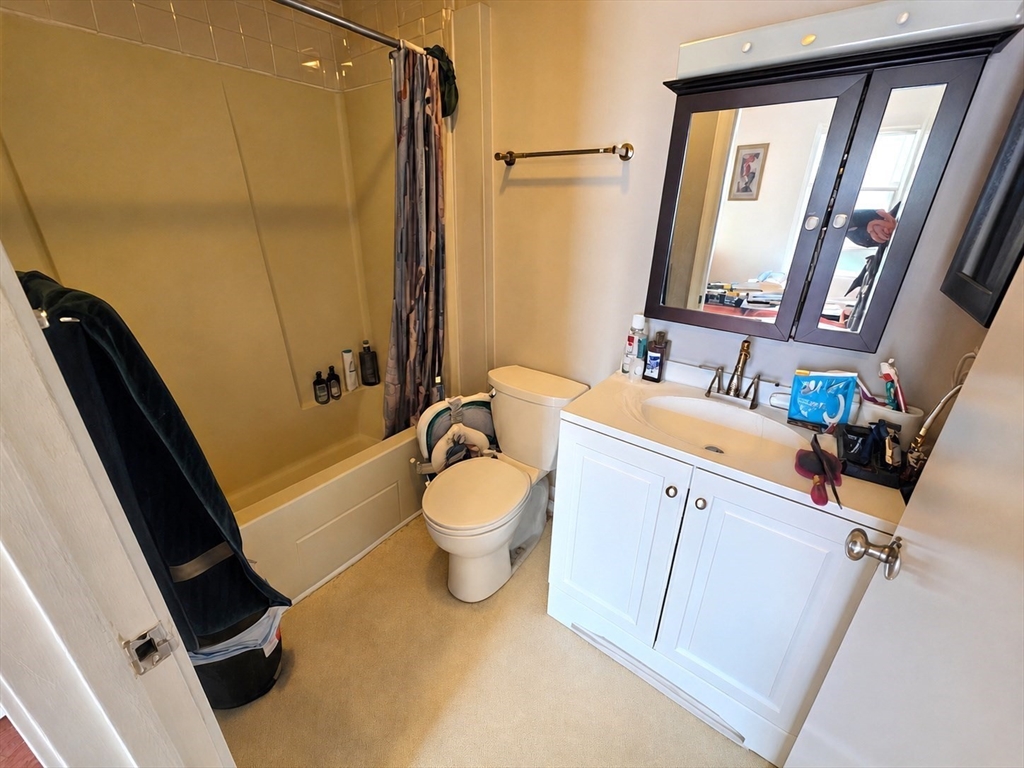 3 Nichols Street, Unit 2 Chelsea, MA 02150 - Photo 4 of 6