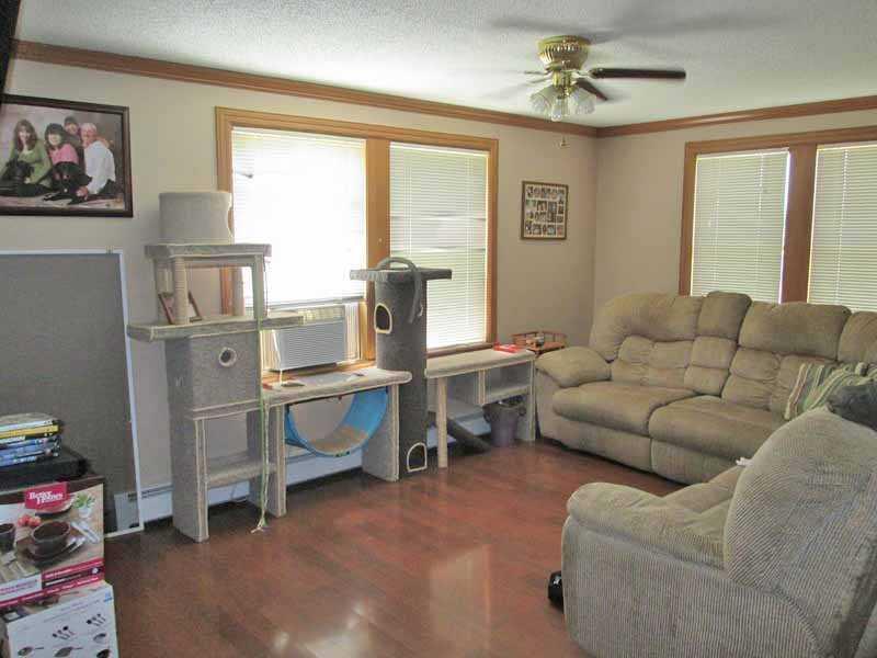 350 Phillips Road Glenburn, ME 04401 - Photo 7 of 29 Living Room.