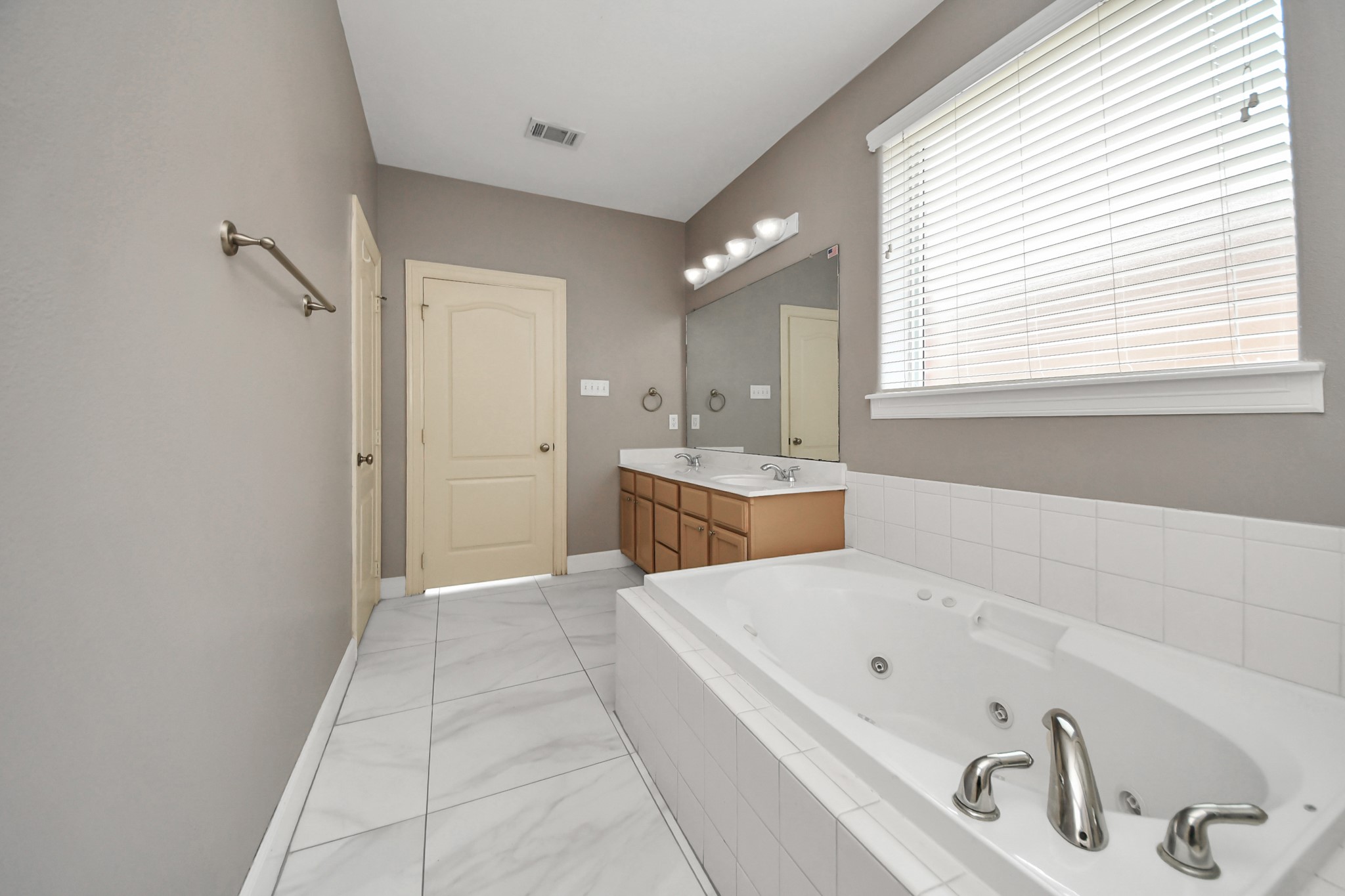 4610 Plum Forest Road Houston, TX 77084 - Photo 14 of 41
