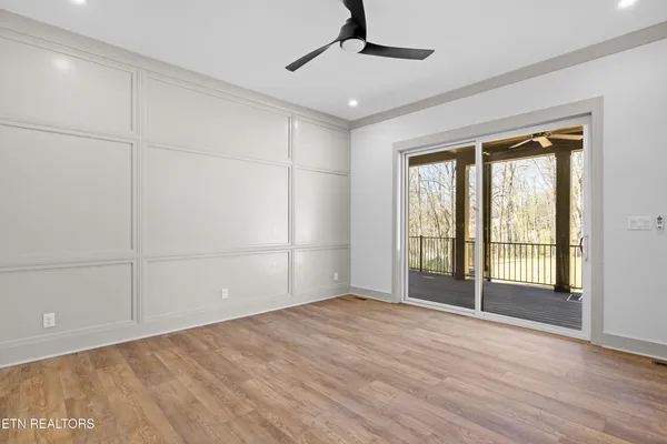 $1,200,000 | 1221 Kellys View Drive, Greenback, TN 37742