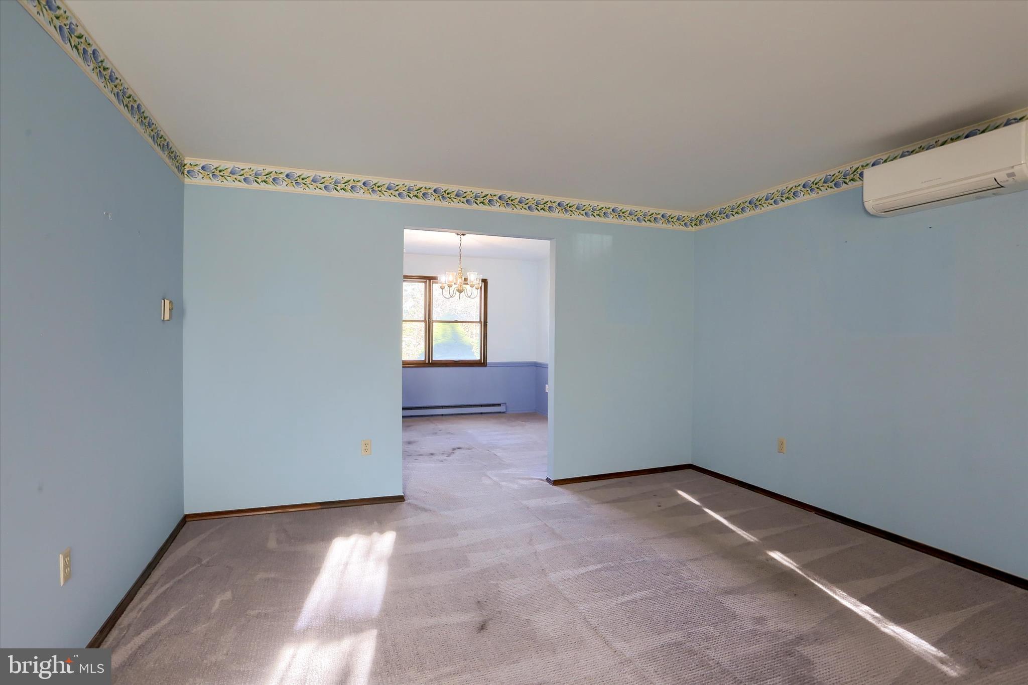 15 Patton Road Mechanicsburg, PA 17055 - Photo 5 of 36 an empty room with windows