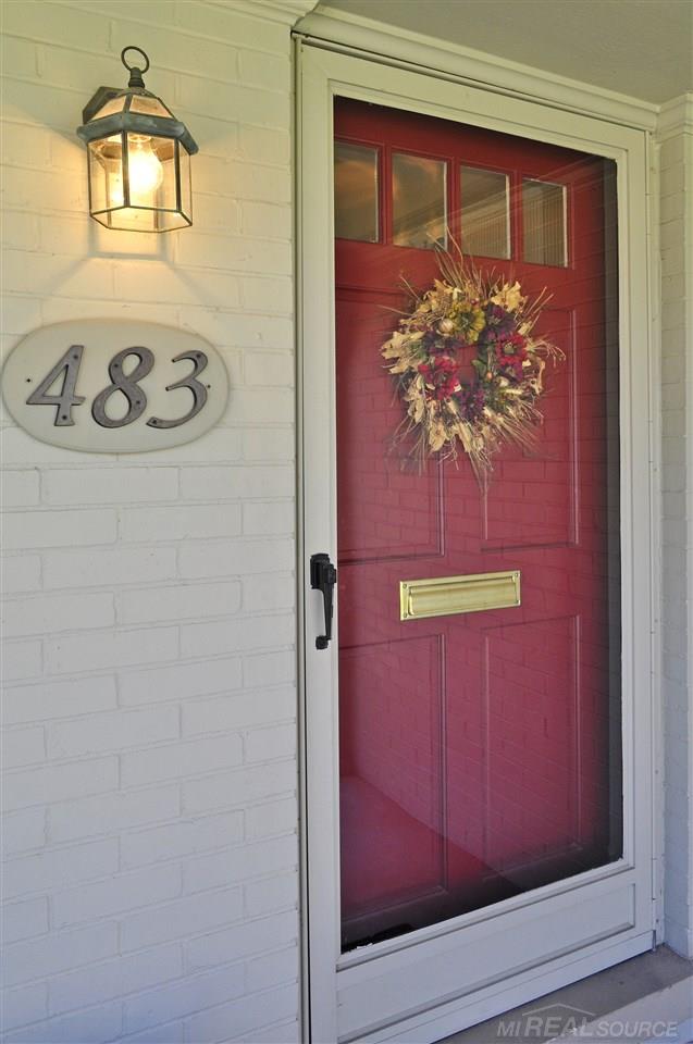 483 Shoreham Road Grosse Pointe Woods, MI 48236 - Photo 2 of 44