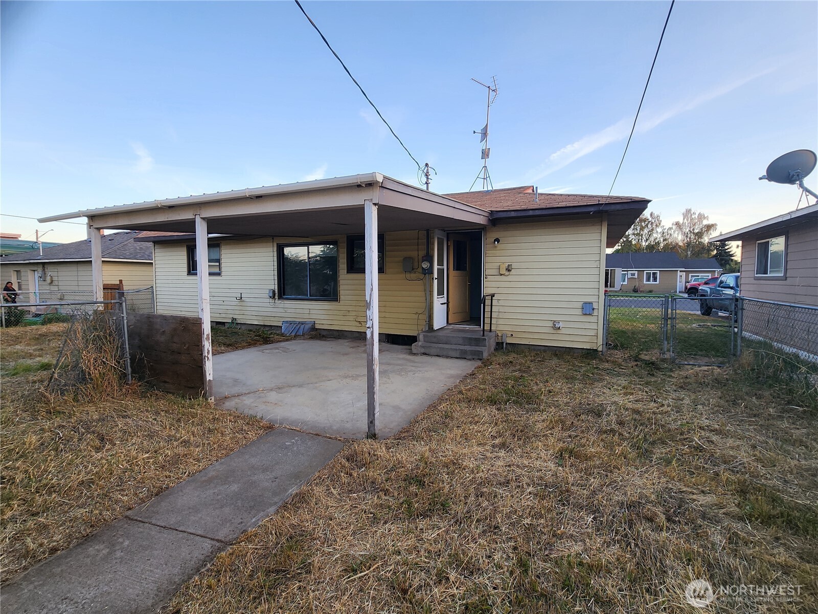 111 K Street Southwest Quincy, WA 98848 - Photo 16 of 19 a view of a house