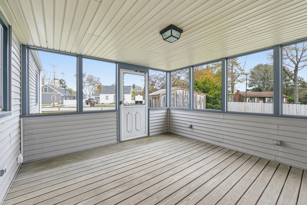 3 Inwood Road Auburn, MA 01501 - Photo 20 of 40