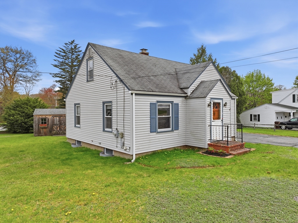 3 Inwood Road Auburn, MA 01501 - Photo 3 of 40