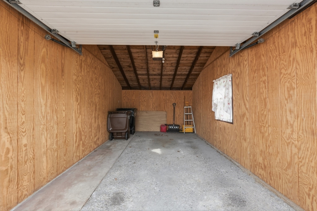 3 Inwood Road Auburn, MA 01501 - Photo 36 of 40