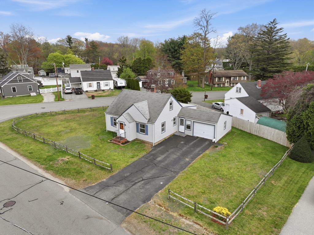 3 Inwood Road Auburn, MA 01501 - Photo 8 of 40