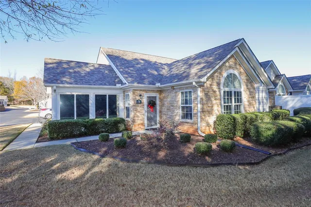 $325,000 | 131 Life Style Lane, Anderson, SC 29621