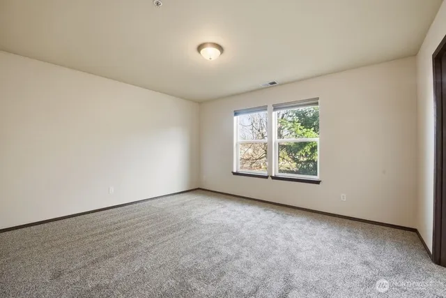 $2,150 | 17603 79th Ave Court East, Puyallup, WA 98375