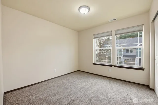 $2,150 | 17603 79th Ave Court East, Puyallup, WA 98375