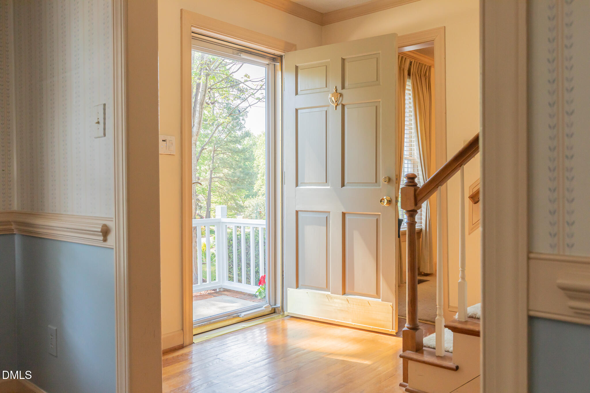 1956 Wilton Circle Raleigh, NC 27615 - Photo 4 of 51 Entry