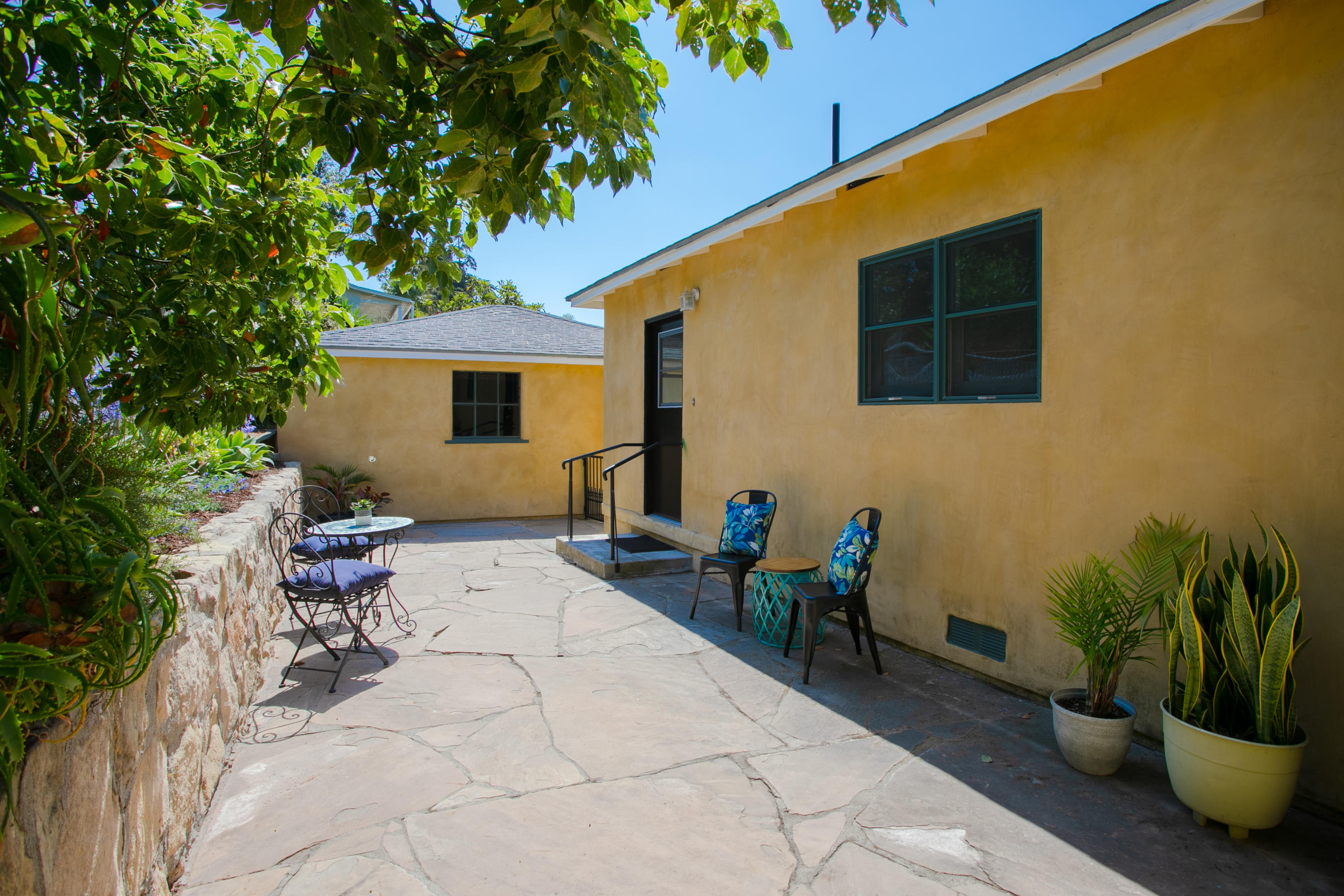 534 Peregrina Road Santa Barbara, CA 93105 - Photo 22 of 22 Back Patio