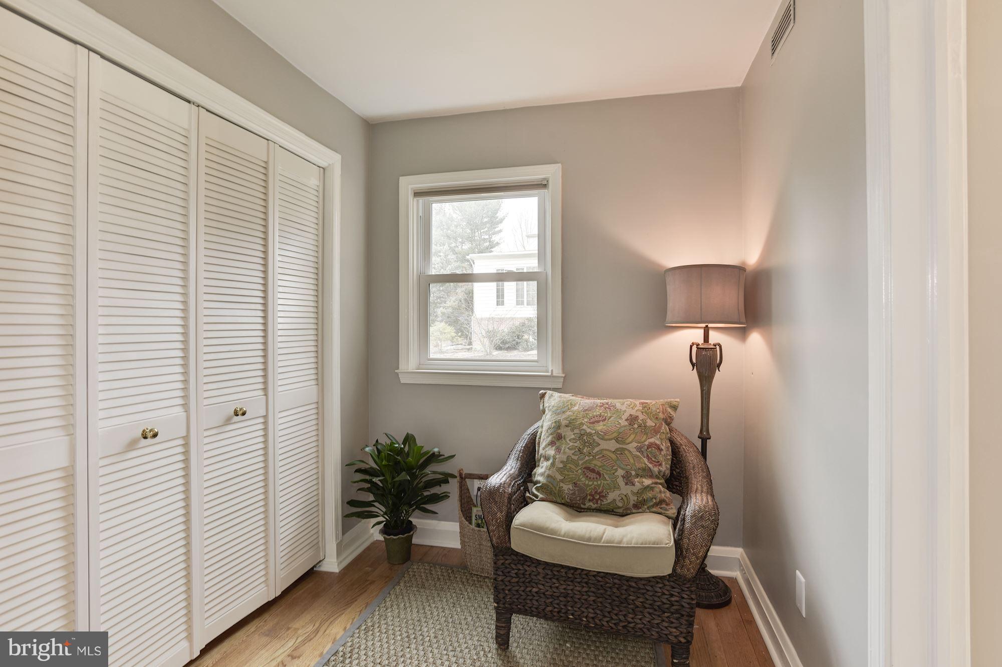 311 East Timonium Road Lutherville-Timonium, MD 21093 - Photo 14 of 30 Sitting Area