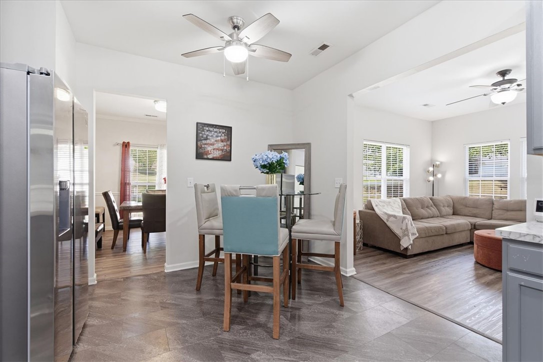 508 Fieldgate Court Mauldin, SC 29662 - Photo 11 of 47