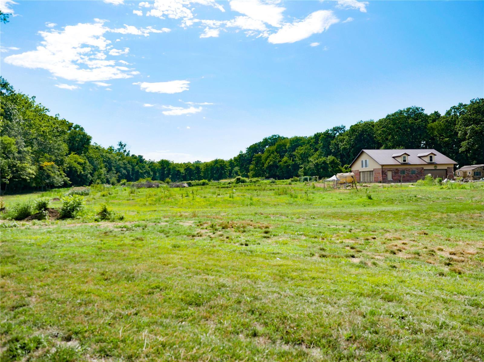 2402 Scotti Road Wentzville, MO 63385 - Photo 2 of 6