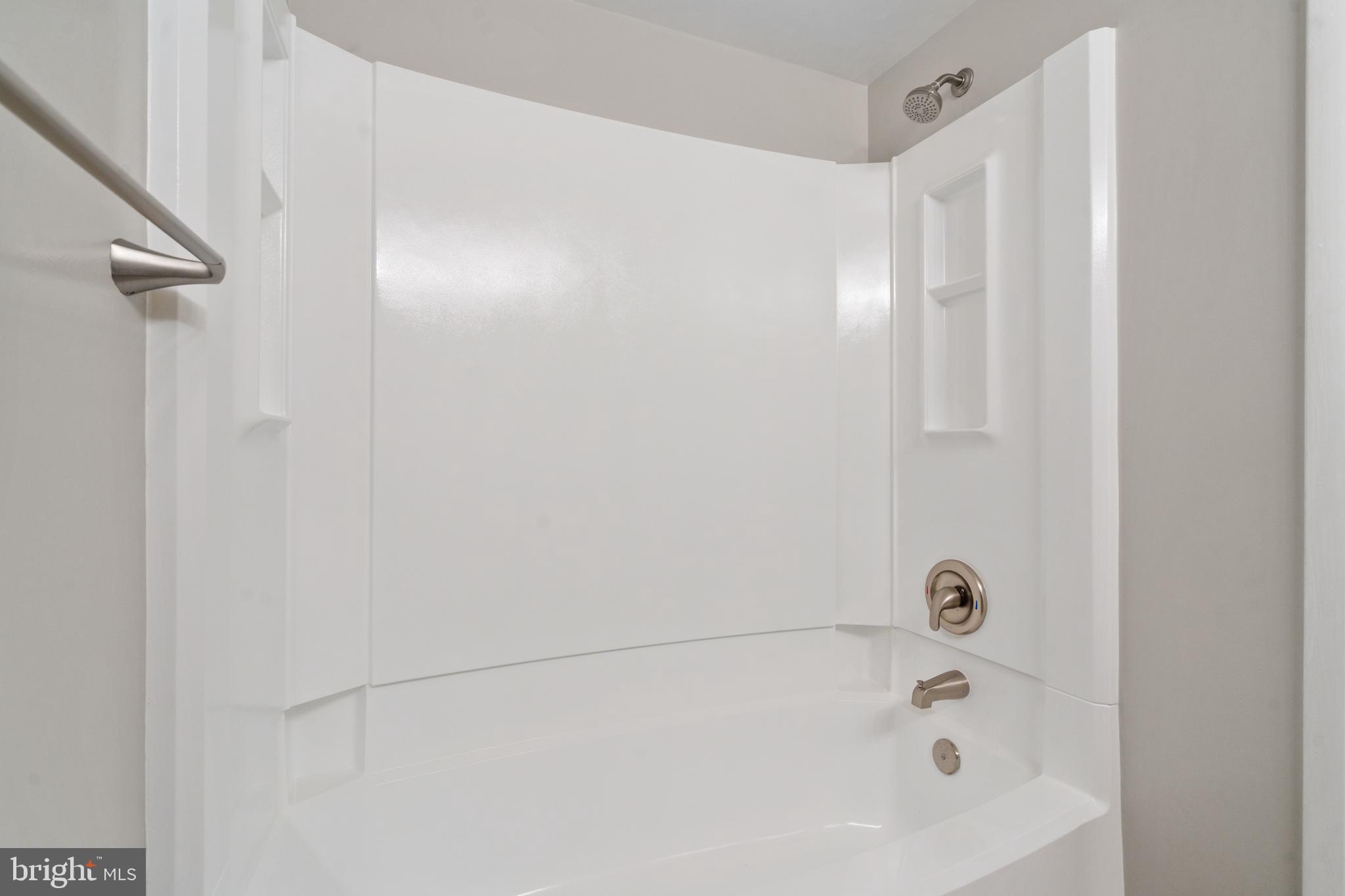 11132 Boathouse Court, Unit 85 Reston, VA 20191 - Photo 23 of 34