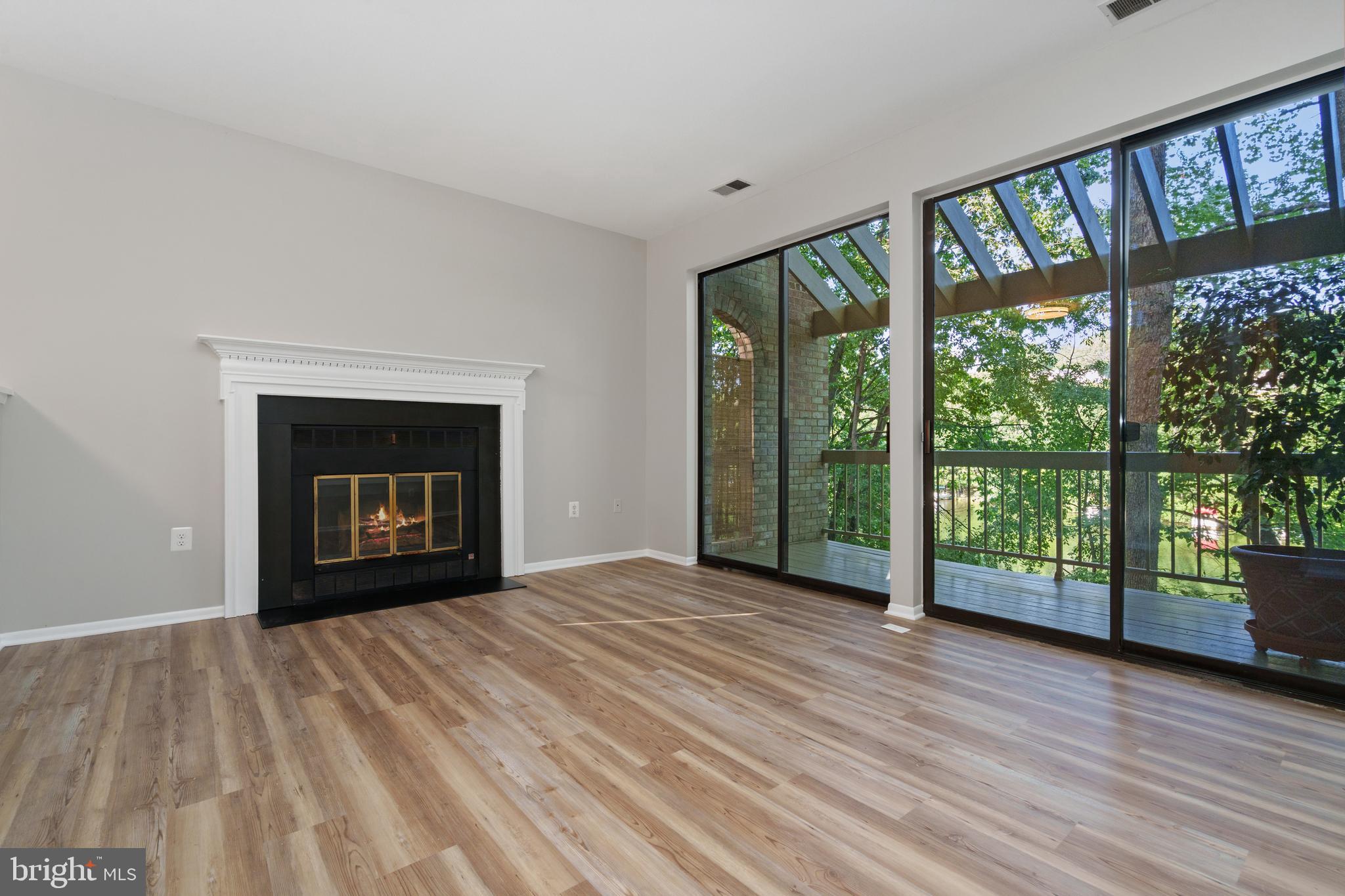 11132 Boathouse Court, Unit 85 Reston, VA 20191 - Photo 4 of 34