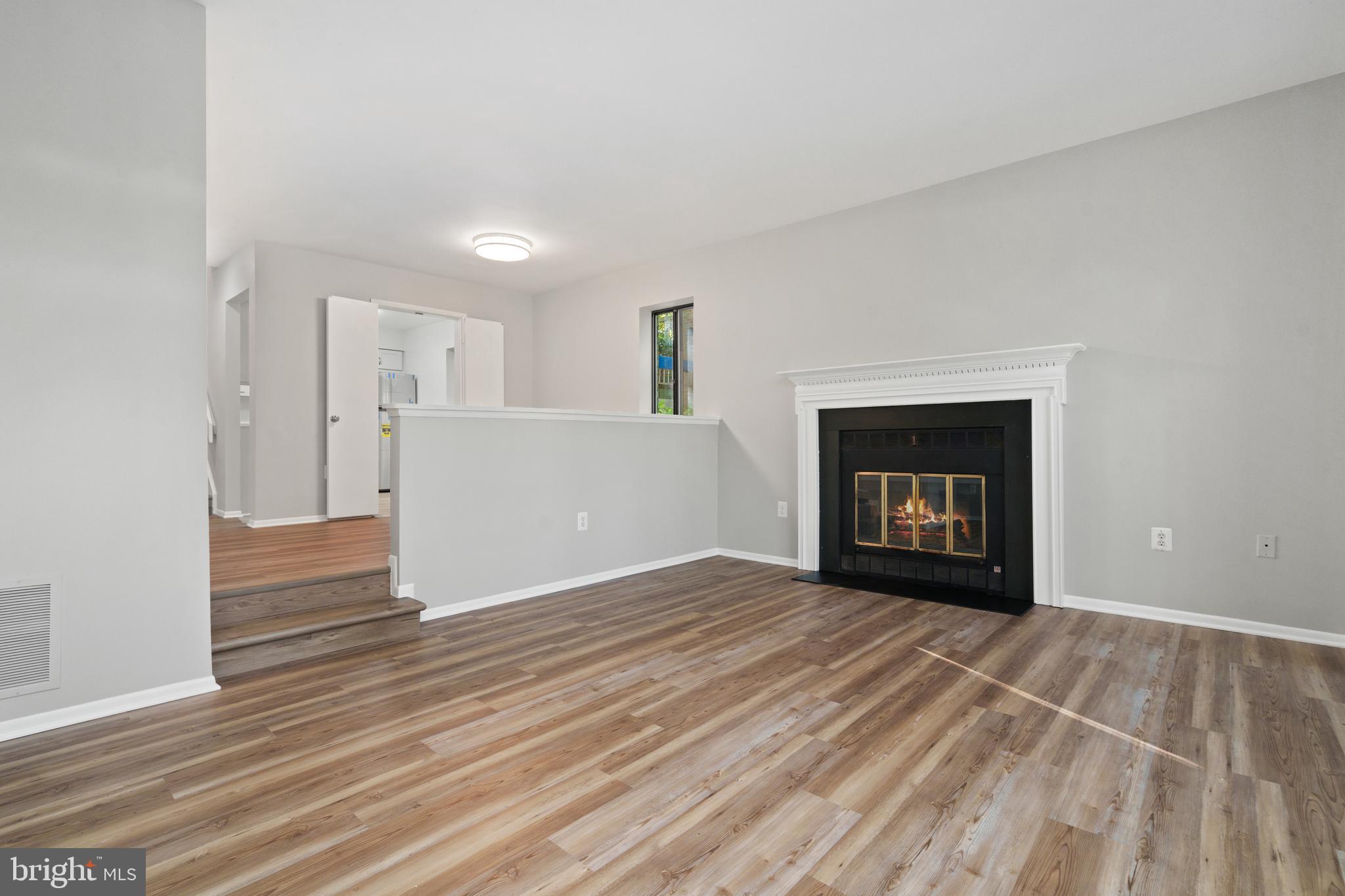 11132 Boathouse Court, Unit 85 Reston, VA 20191 - Photo 6 of 34