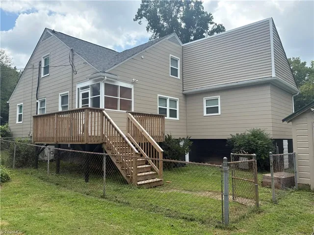 $2,500 | 1100 Glenwood Avenue, Greensboro, NC 27403