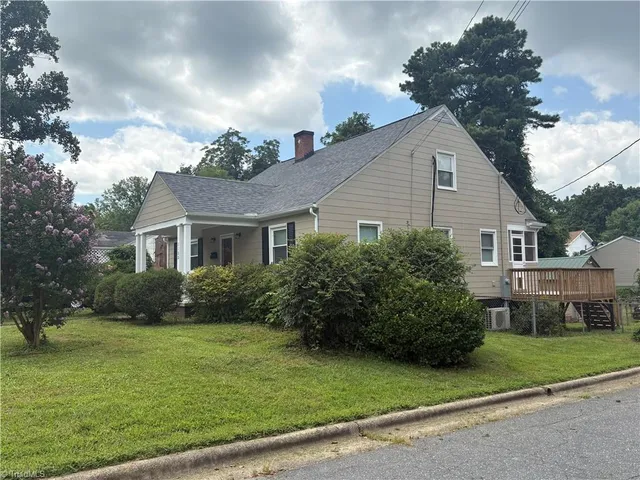 $2,500 | 1100 Glenwood Avenue, Greensboro, NC 27403
