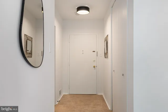 a view of a livingroom with an entryway