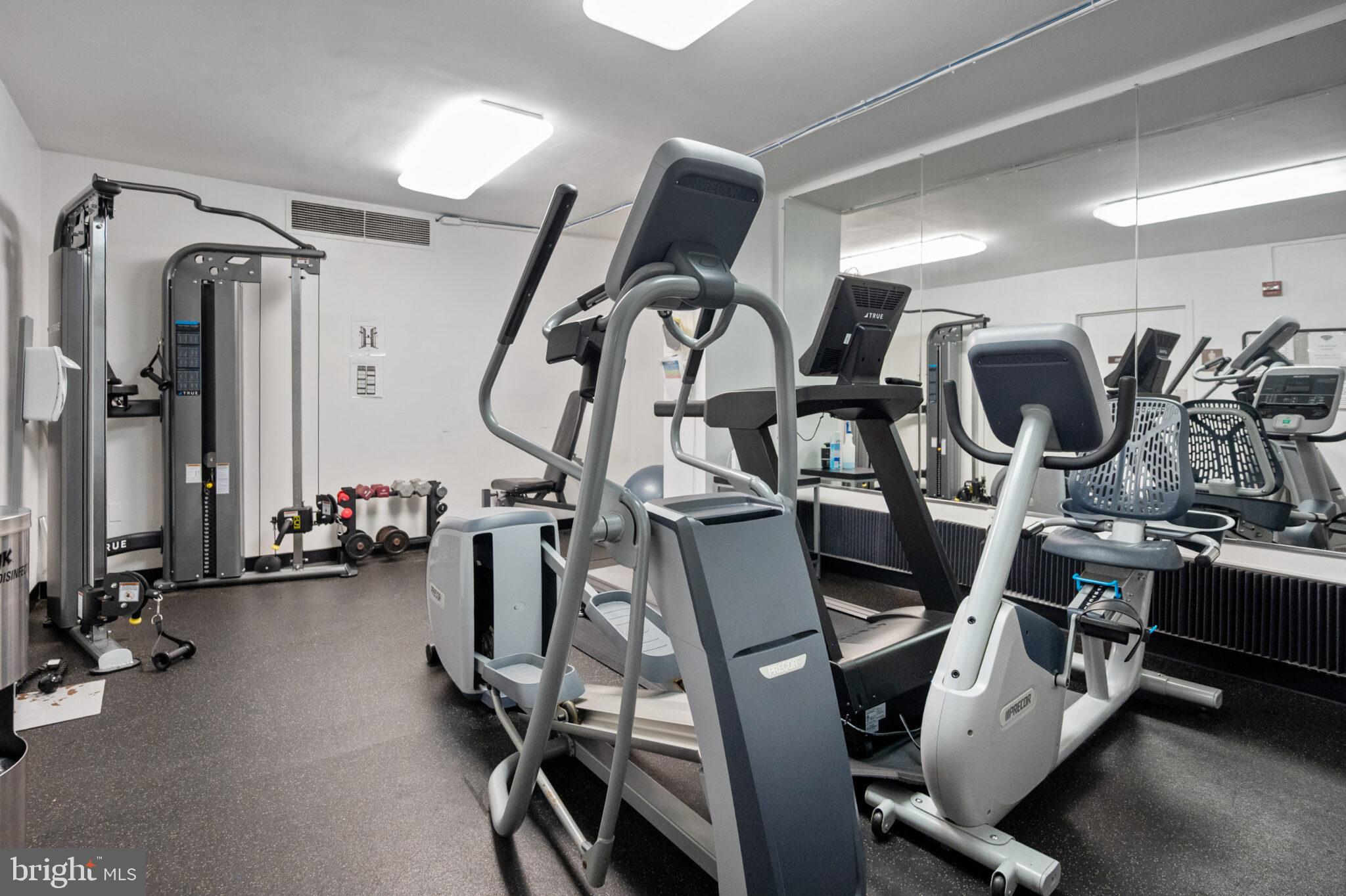 4101 Cathedral Avenue Northwest, Unit 616 Washington, DC 20016 - Photo 21 of 27 a view of a room with gym equipment