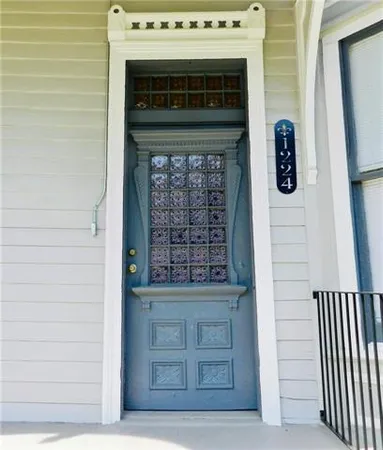 $1,200 | 1224 Marengo Street, Unit 2B, New Orleans, LA 70115