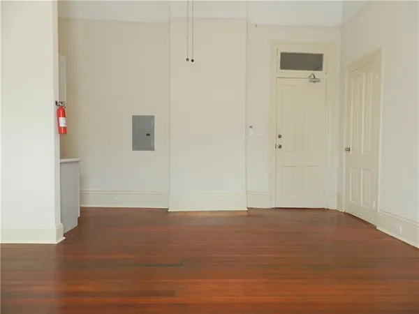 $1,200 | 1224 Marengo Street, Unit 2B, New Orleans, LA 70115