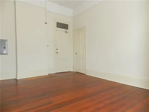 $1,200 | 1224 Marengo Street, Unit 2B, New Orleans, LA 70115