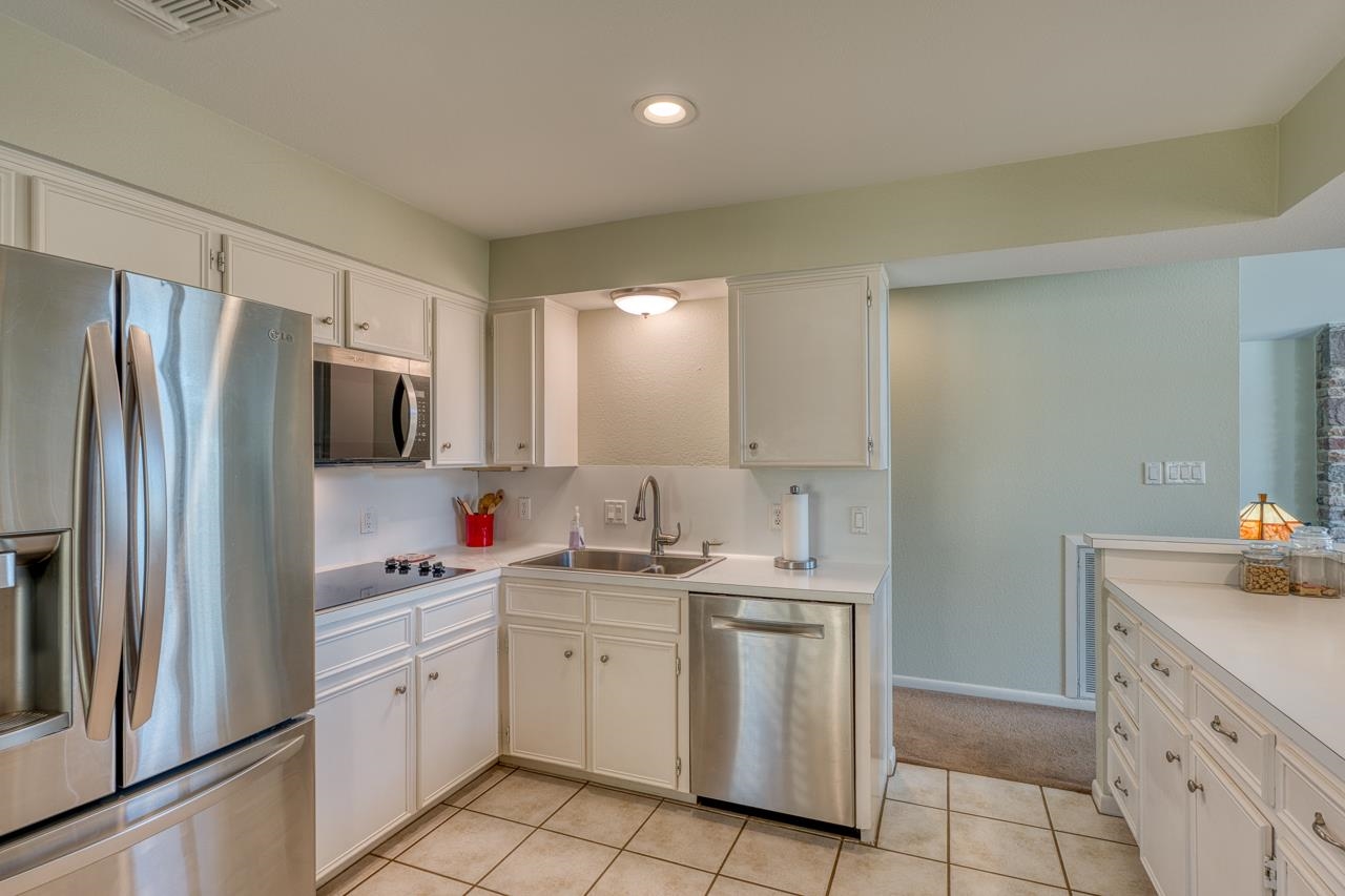 101 West Bluebonnet Road Horseshoe Bay, TX 78657 - Photo 8 of 23