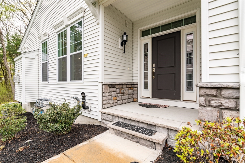 15 Cardinal Road, Unit 15 Methuen, MA 01844 - Photo 3 of 42 Gallery Image 3