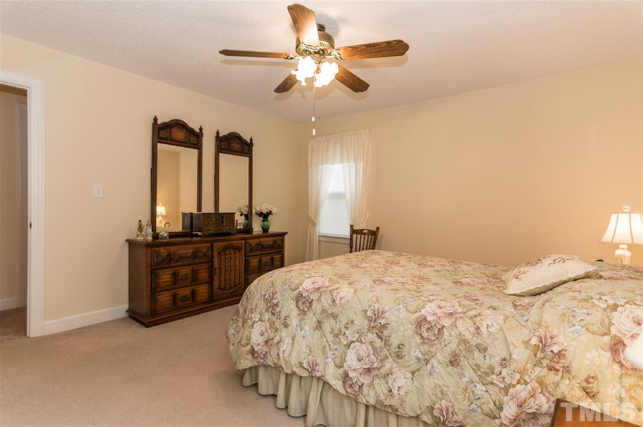 105 Canterfield Road Cary, NC 27513 - Photo 13 of 25 Gallery Image 13