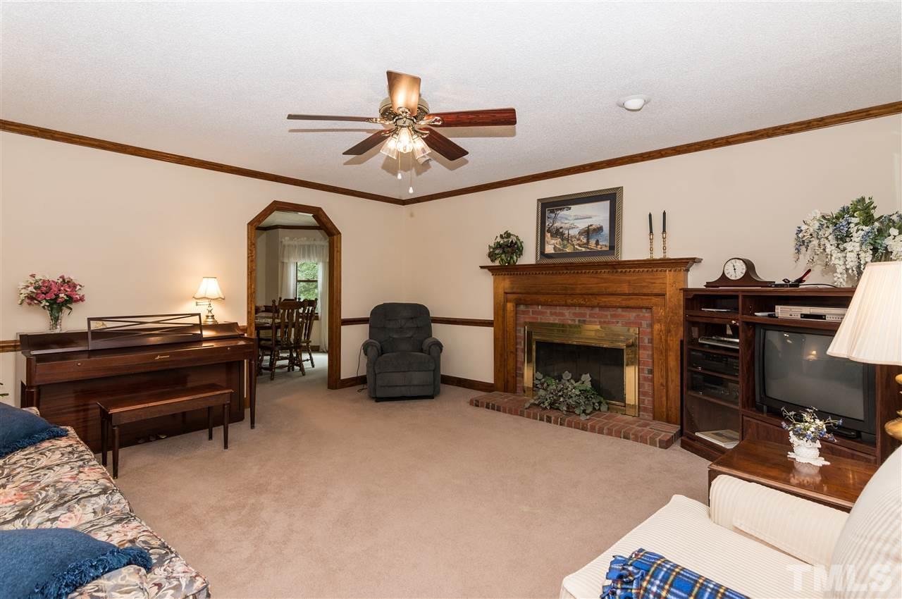 105 Canterfield Road Cary, NC 27513 - Photo 3 of 25 Gallery Image 3