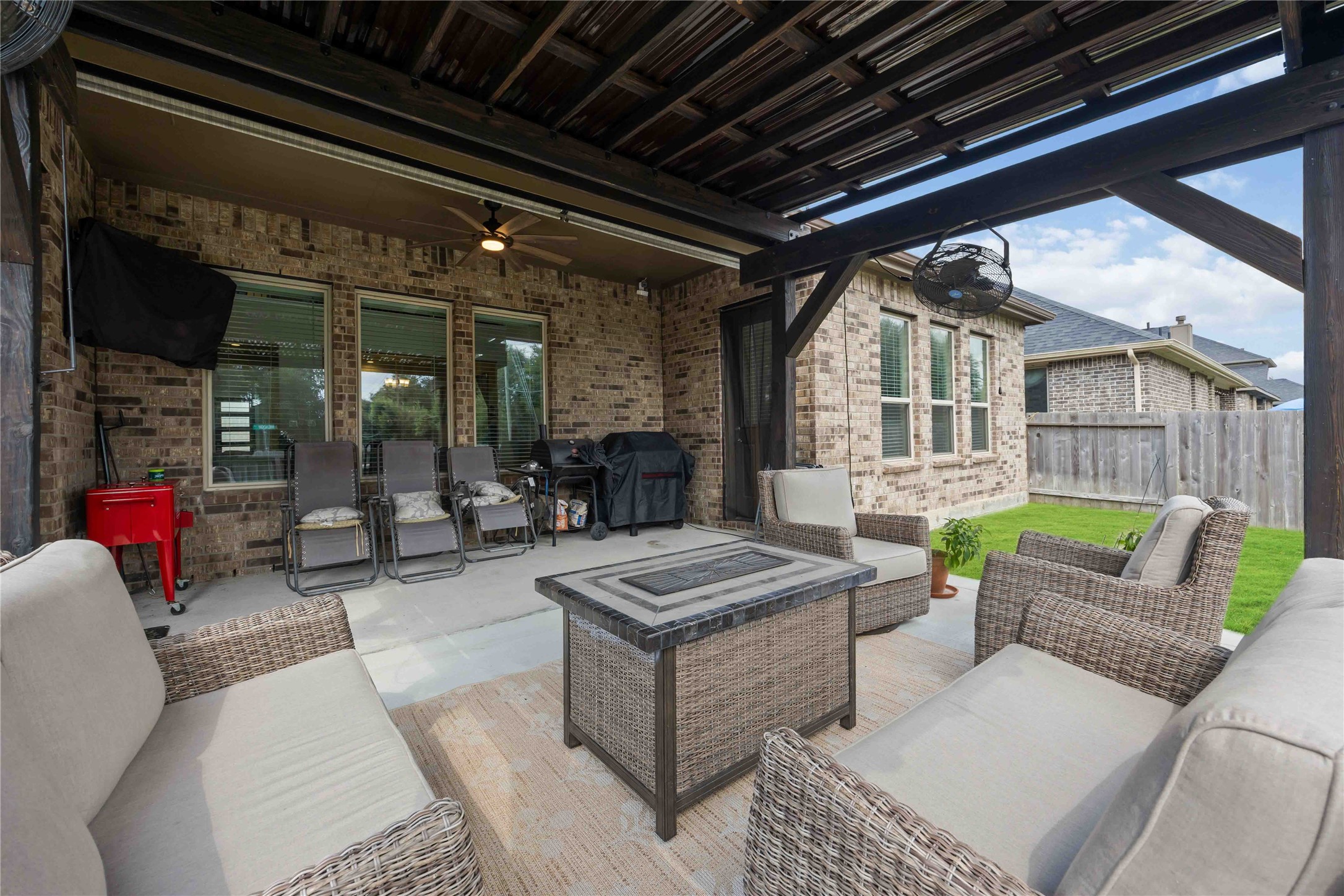 5822 Euclid Loop Rosenberg, TX 77469 - Photo 28 of 35 Upgrade- Pergola