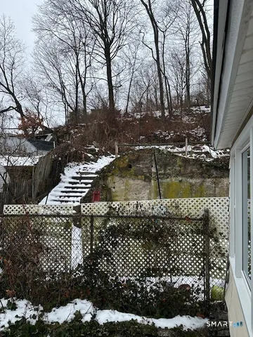 $1,800 | 126 Smith Street, Unit 3, Derby, CT 06418