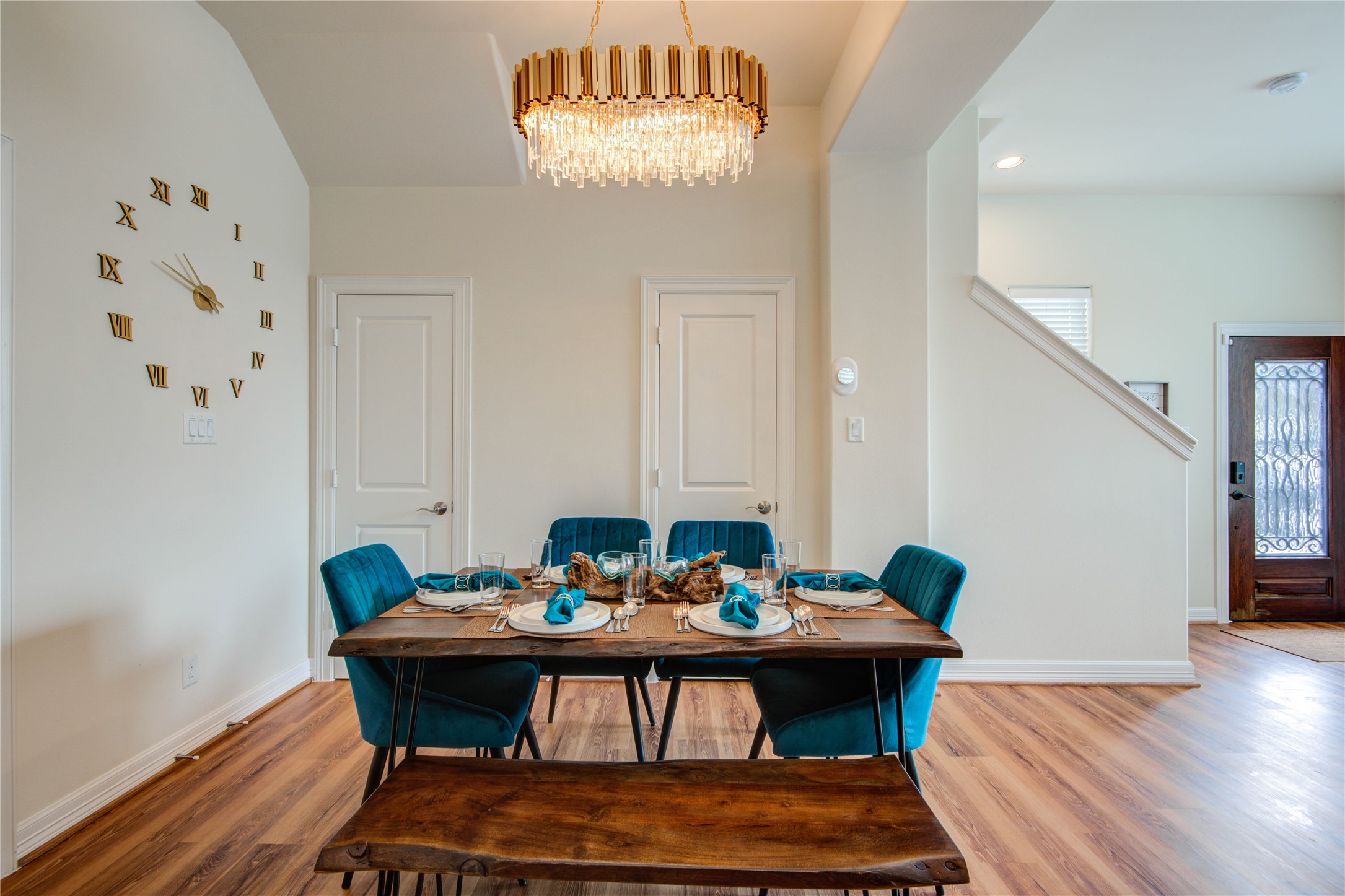 738 Link Road Houston, TX 77009 - Photo 5 of 20 1st Floor Dining Room