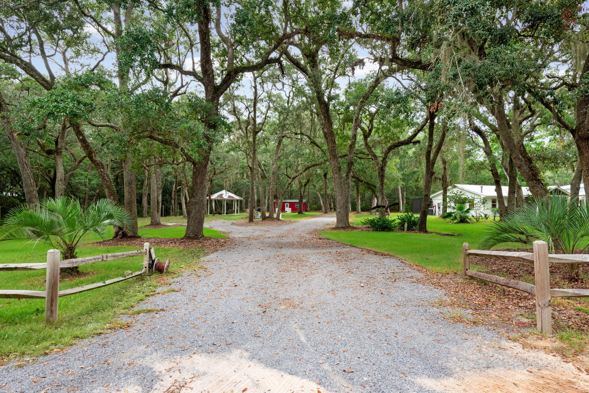 362 Red Barn Road Freeport, FL 32439 - Photo 67 of 74 65-362_Red_Barn_Rd_20260904_319