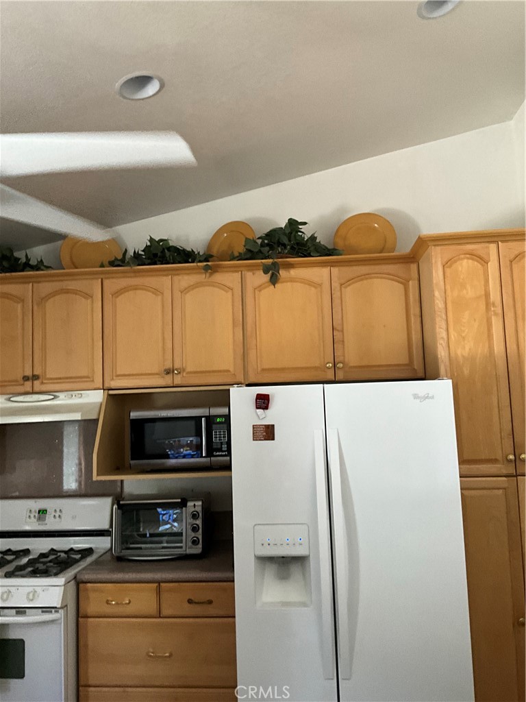 7941 Perlite Avenue Rancho Cucamonga, CA 91730 - Photo 10 of 38