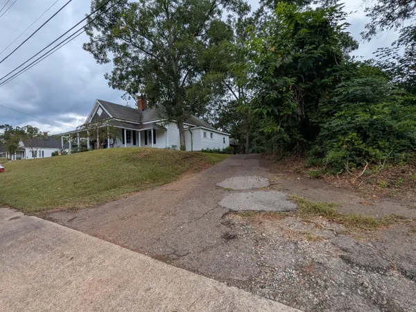 $273,000 | 414 Penn Street, Edgefield, SC 29824