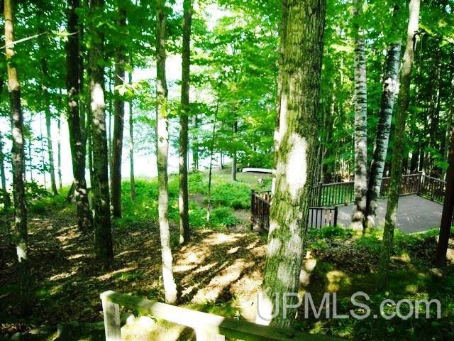 208 Sunset Shores Road, Unit 2 Iron River, MI 49935 - Photo 28 of 33 Gallery Image 28