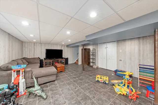 $339,900 | 9202 Birch Street, Orland Park, IL 60462