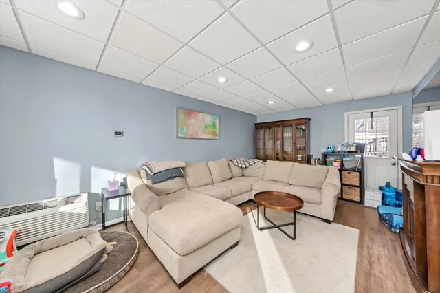 $339,900 | 9202 Birch Street, Orland Park, IL 60462