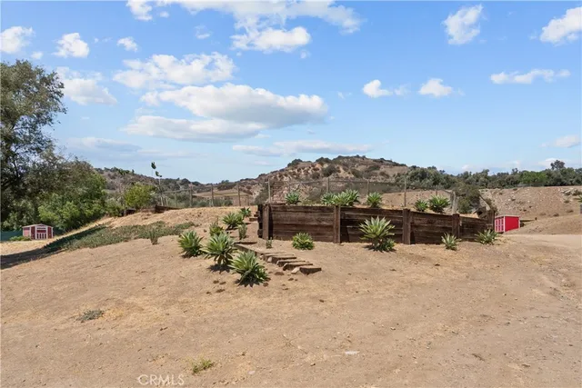 a view of a house with entertaining space