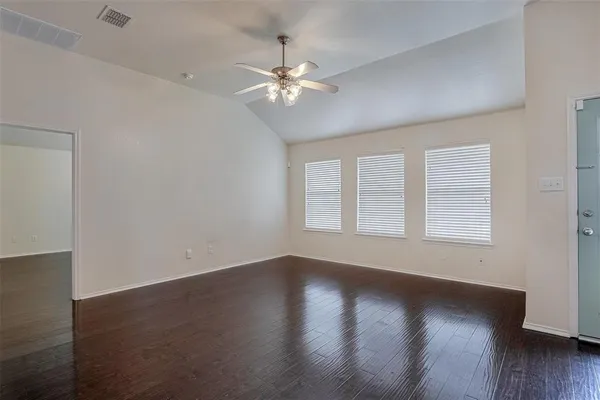 $2,000 | 931 Hunter Lane, Burleson, TX 76028