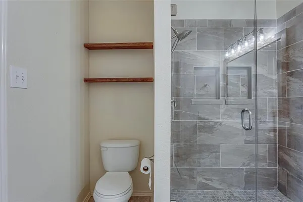 $2,000 | 931 Hunter Lane, Burleson, TX 76028