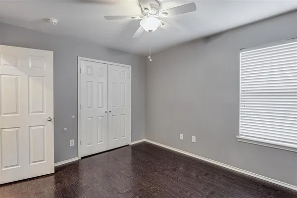 $2,000 | 931 Hunter Lane, Burleson, TX 76028